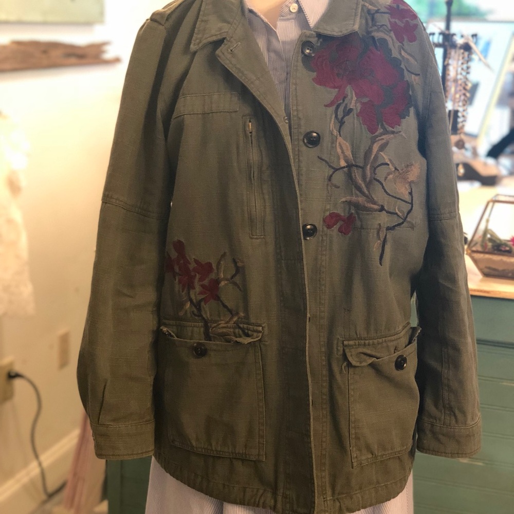 Green army jacket - Picture 2 of 3